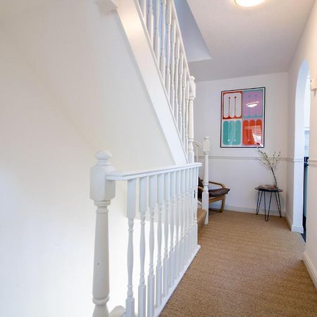Laurels- 3-Beds, Parking, Short Walk To Beach Torquay Exterior photo