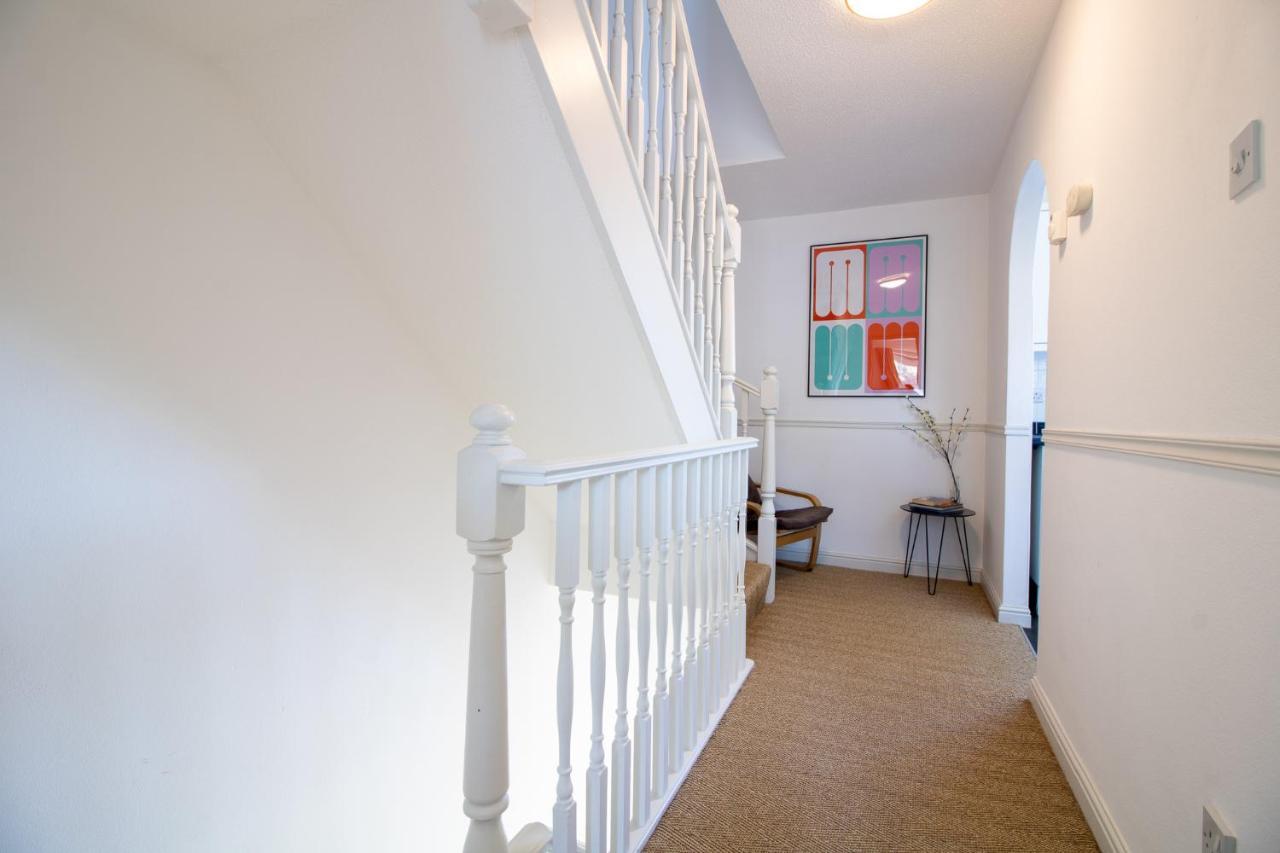 Laurels- 3-Beds, Parking, Short Walk To Beach Torquay Exterior photo