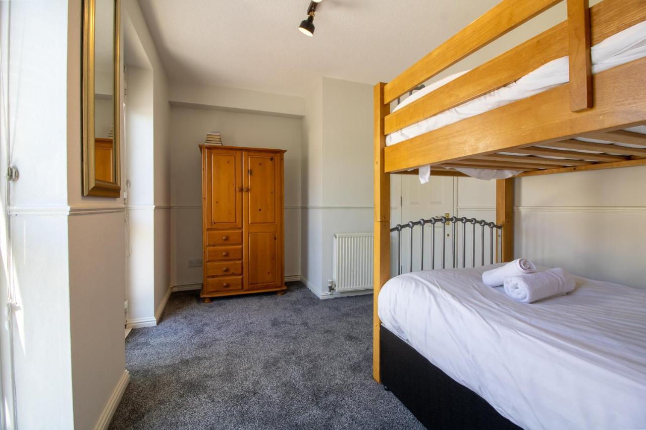 Laurels- 3-Beds, Parking, Short Walk To Beach Torquay Exterior photo